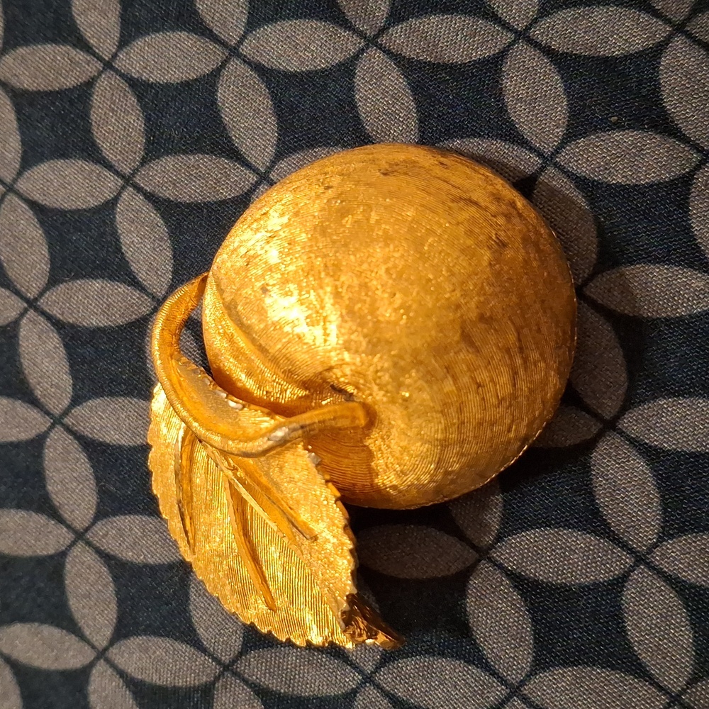 Vintage 1960s BSK Brushed Gold Brooch Pin